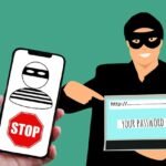 hacker, smartphone, fraud, personality, human, mask, danger, information, safety, antivirus, attack, organization, technology, design, attention, note, notebook, knavery, draw, deceive, misleading, fraud, fraud, fraud, fraud, fraud, antivirus, antivirus